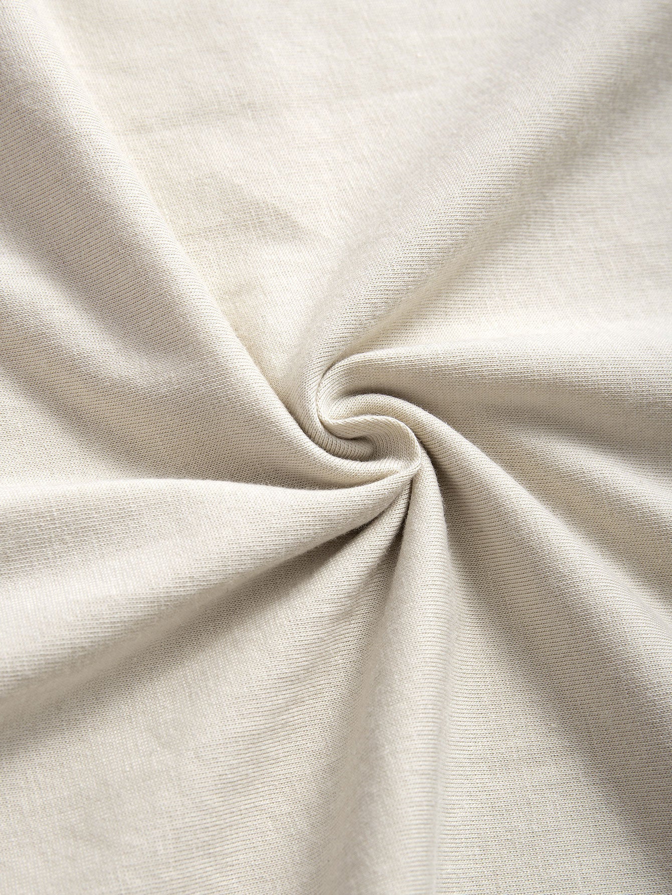 Basic katoenen T-shirt met afgeronde zoom